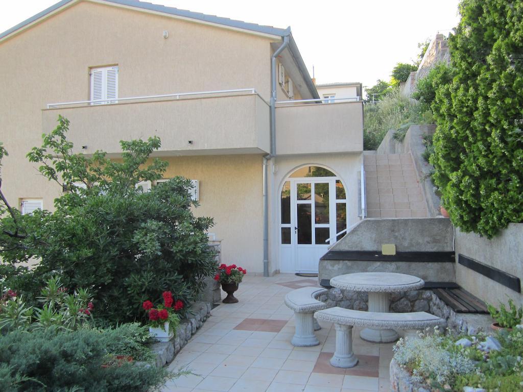 סנג' Apartments Bobinac מראה חיצוני תמונה