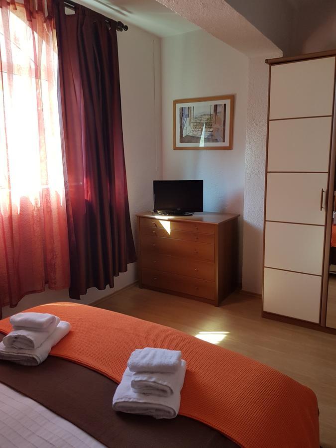 סנג' Apartments Bobinac מראה חיצוני תמונה